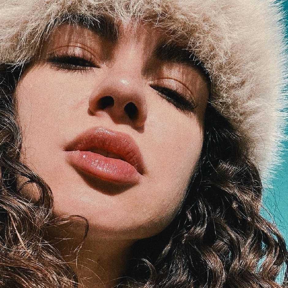 مےدىنے