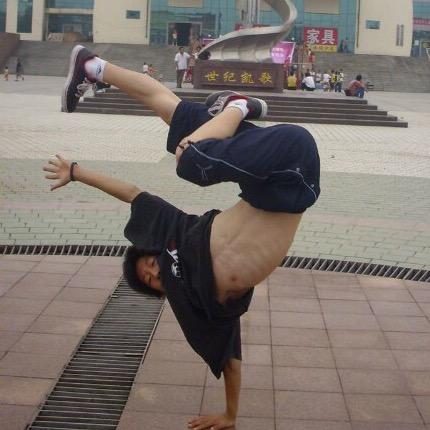 帅呢心烦