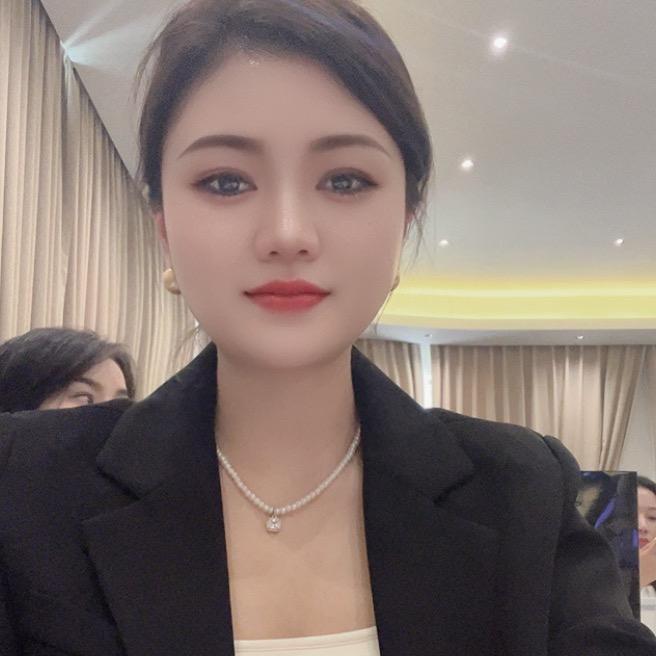 保山佰瑛娜联合创始人|艳子