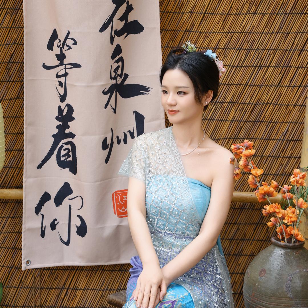 光吃不胖。