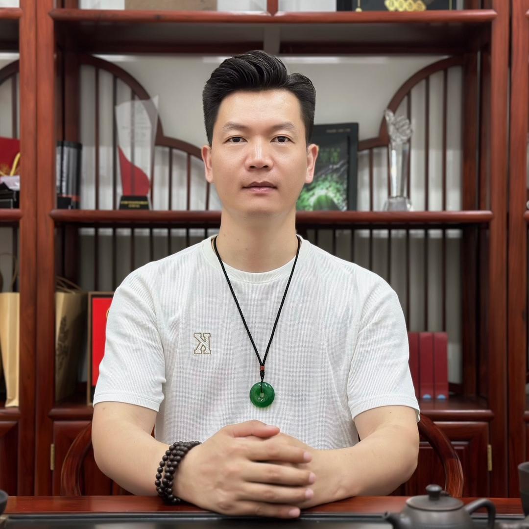 老樊翡翠Vlog