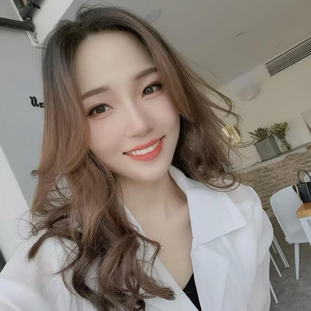 娇思哲轻奢服饰