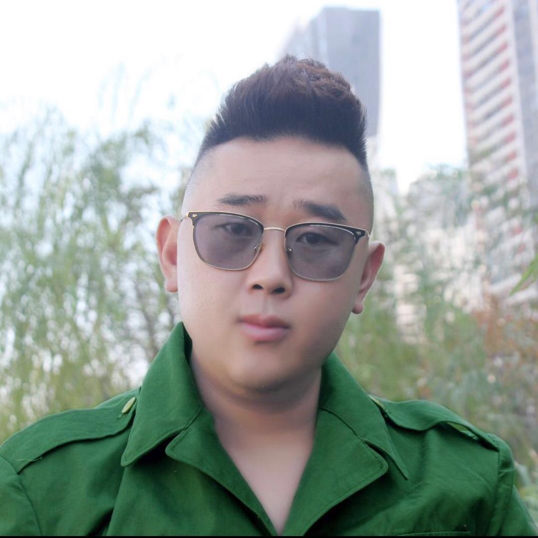 刘二胖💯