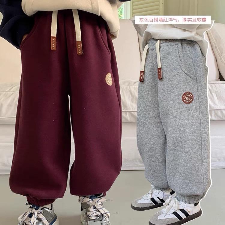 熊熊家的童装店