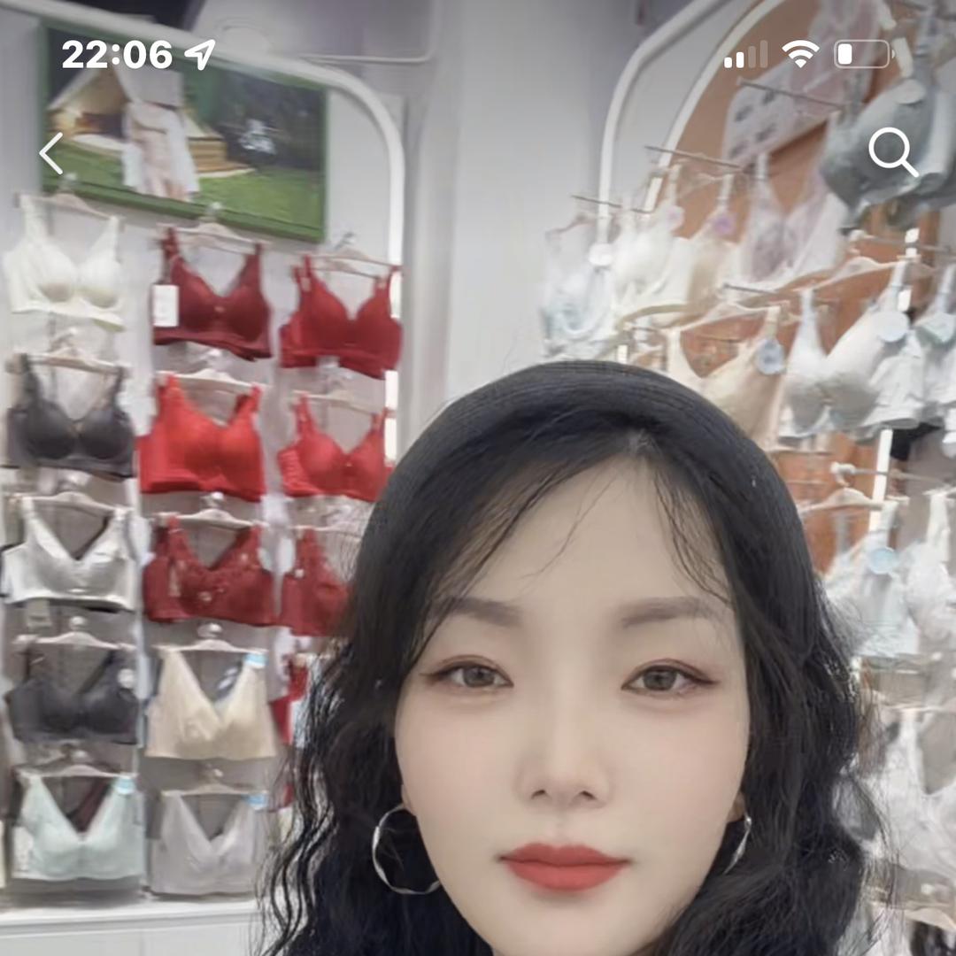 娜娜内衣批发