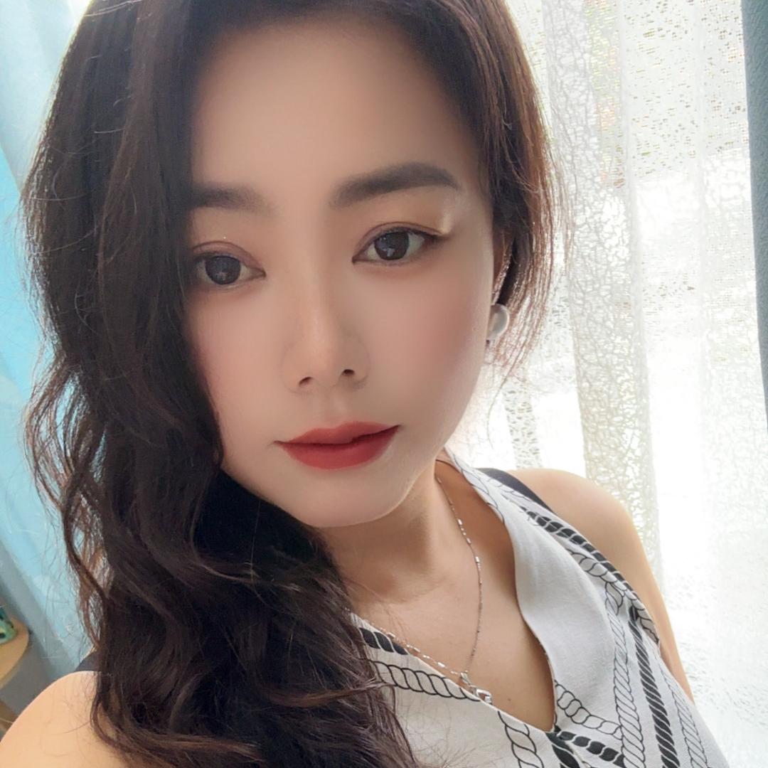 钱多多女装穿搭〈招人〉