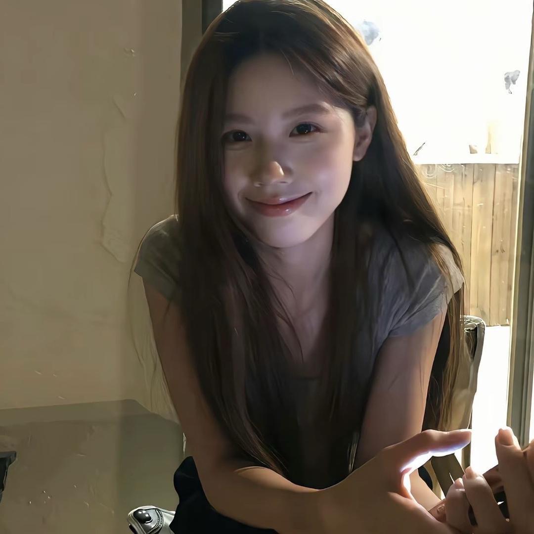 杜子有点饱~