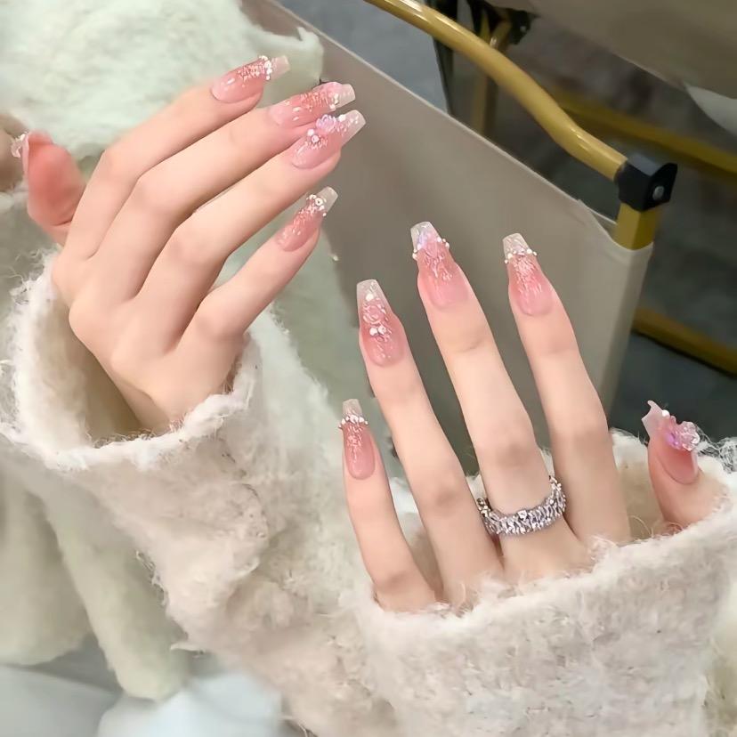 喵喵美甲小铺子
