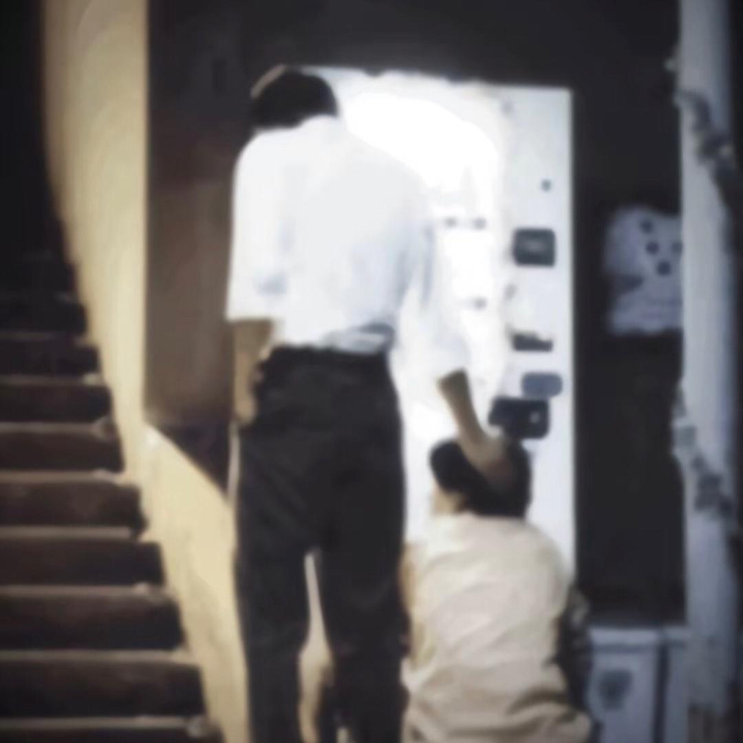静.