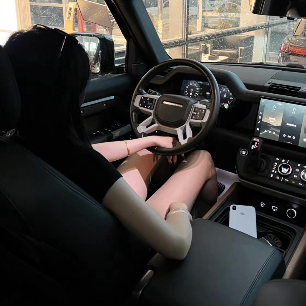 琪琪拍车
