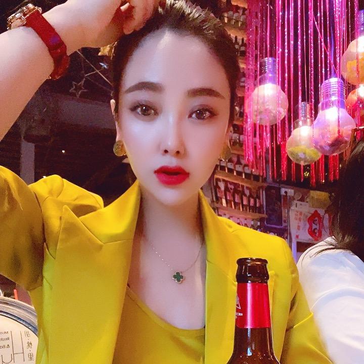 小西