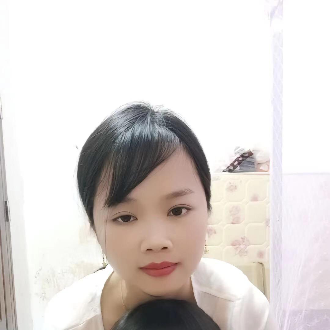 单亲妈妈。