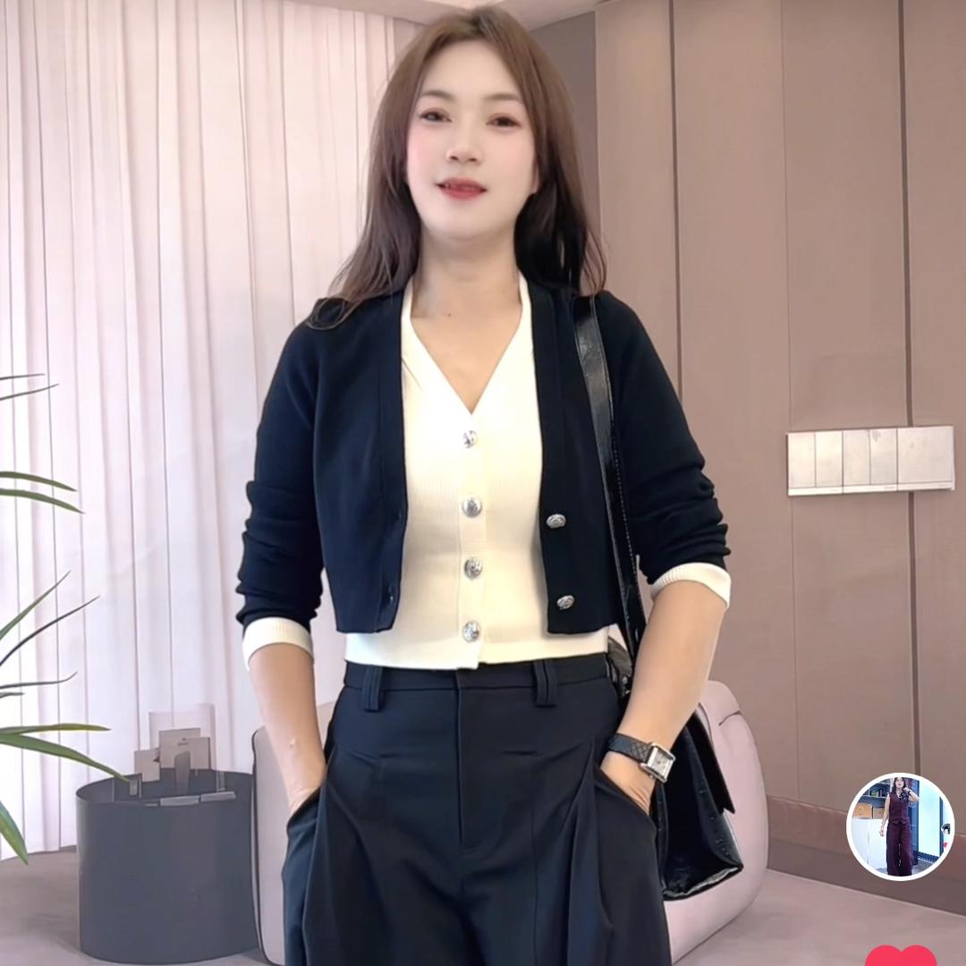 艾诺丝高端定制女装-火火服饰