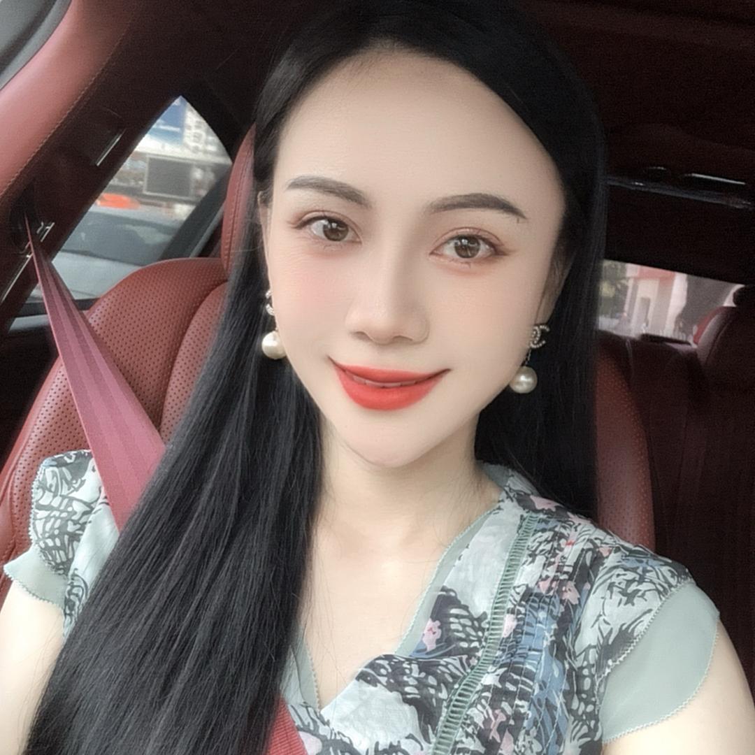 牛 曼曼