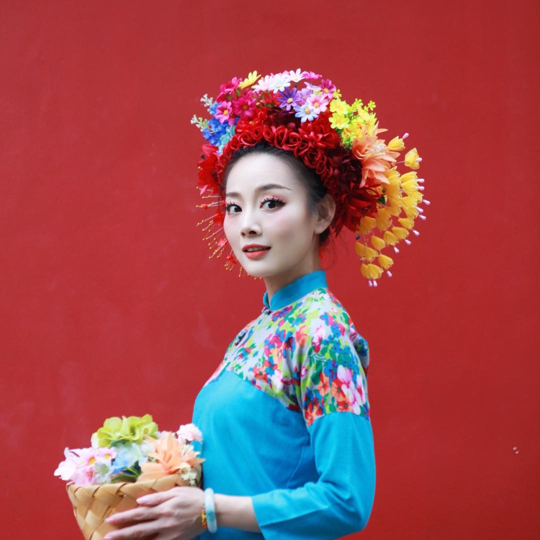 簪花的舞蹈老师