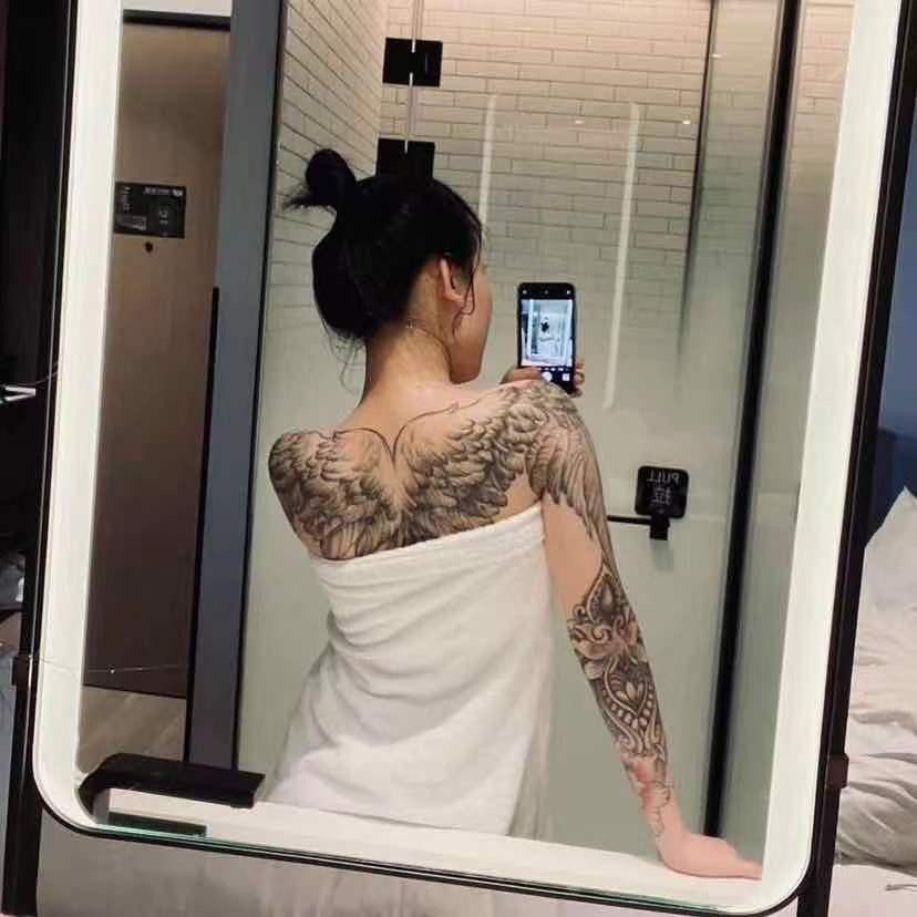 武汉dj小梦🎧（连赞拉黑）