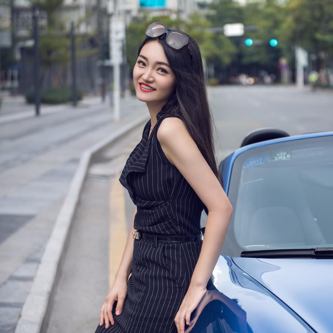 追光的娜娜