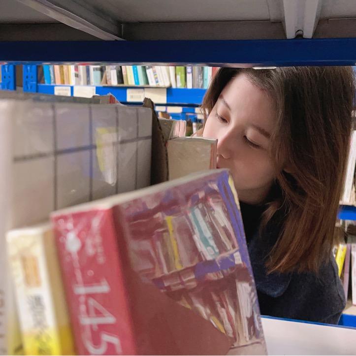 漫游鲸二手商品旗舰店