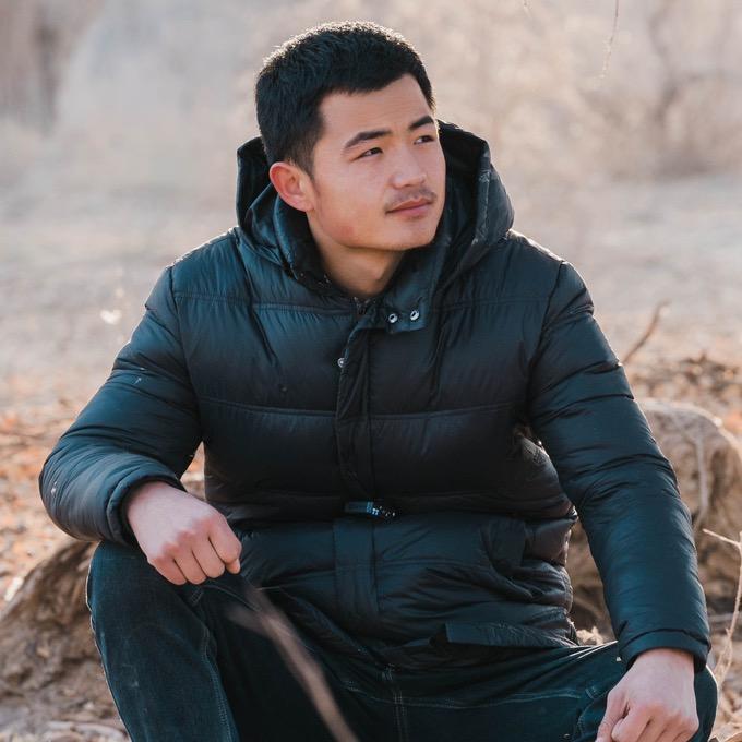 平凡小王