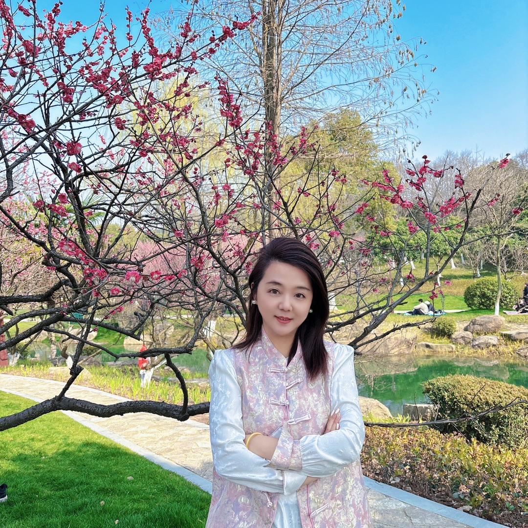 卖钱币的老板娘