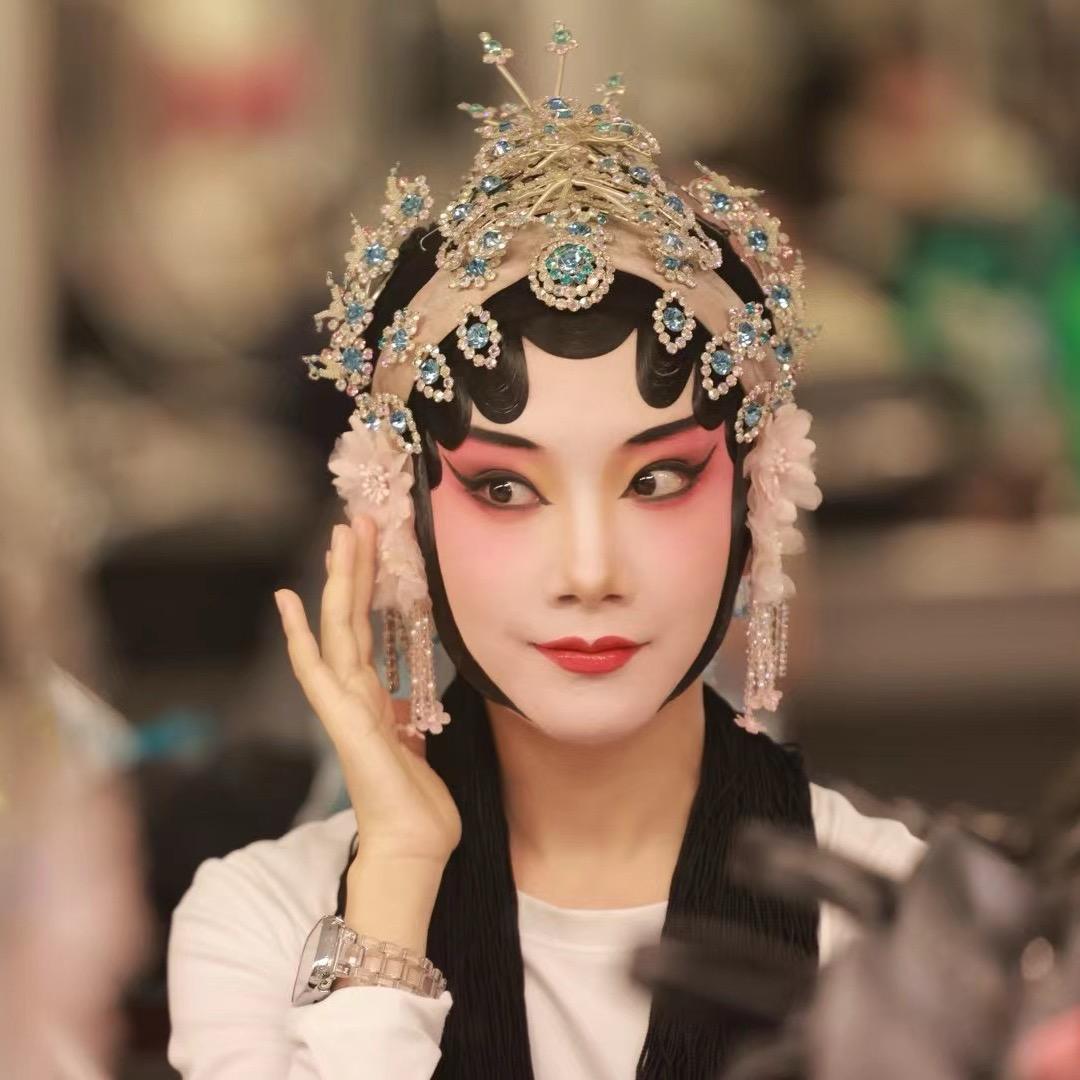 沈羽楚