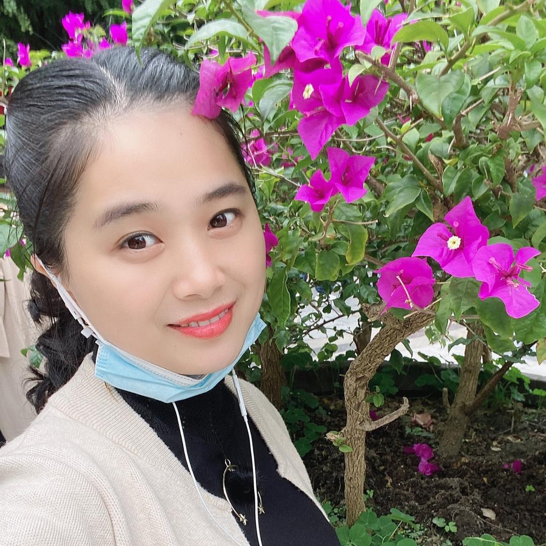李先芳