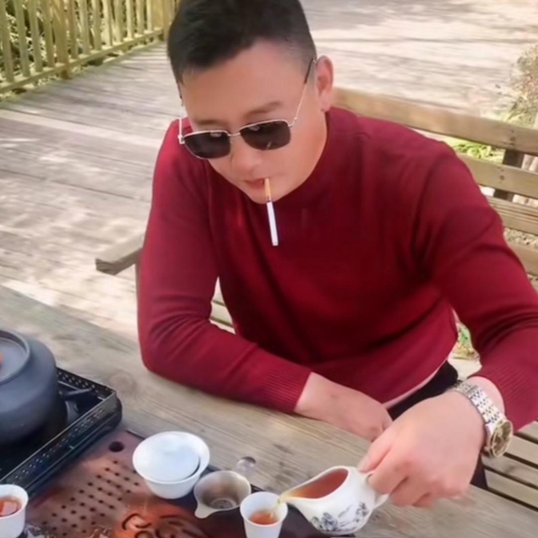 雄哥哥🧍‍♂️