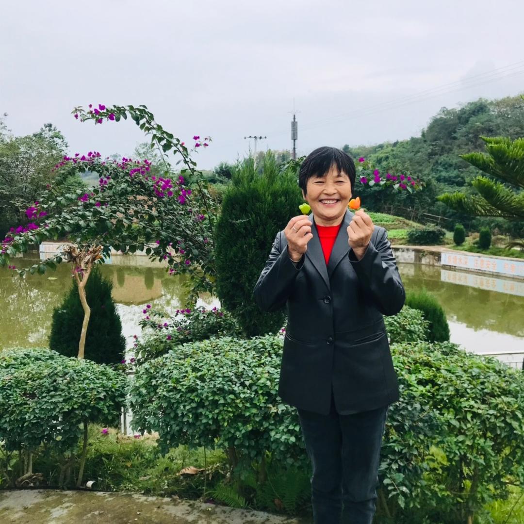 李志华