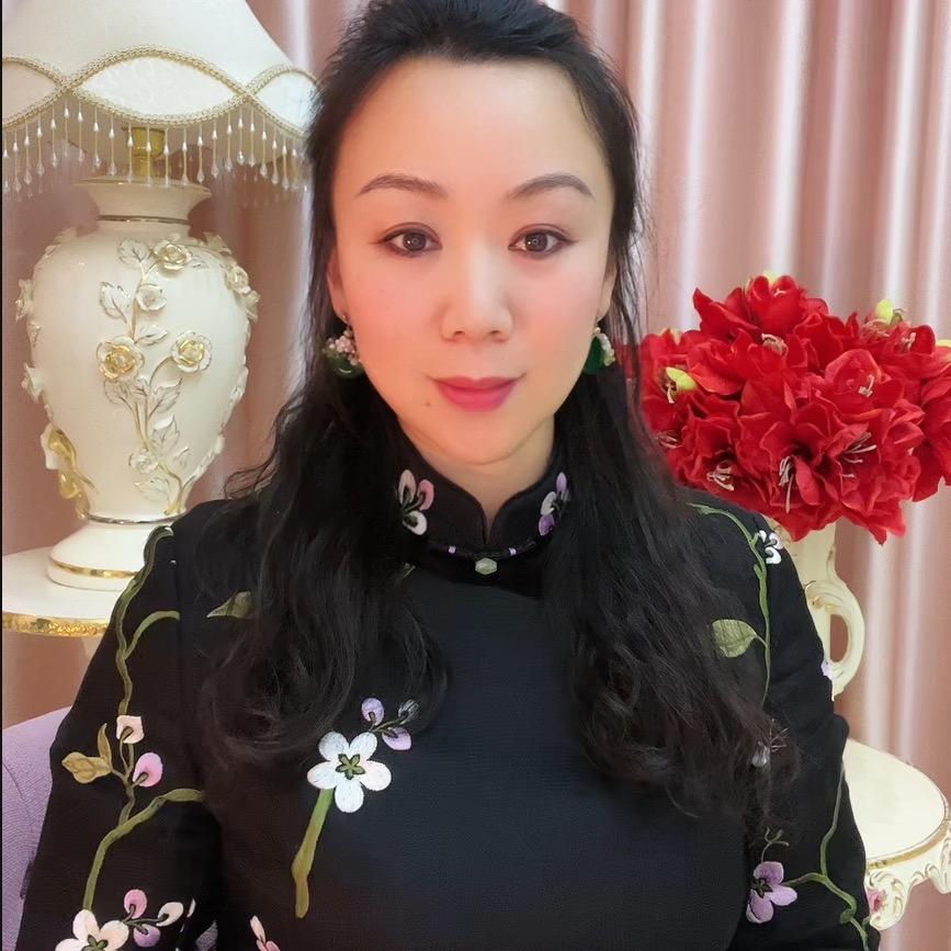 沣颜秀骨—秀丽老师
