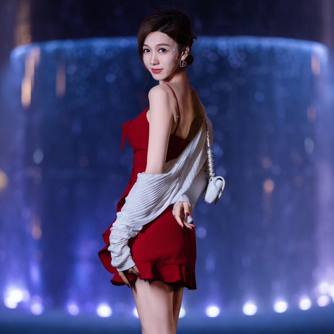 小粉儿唧唧哇