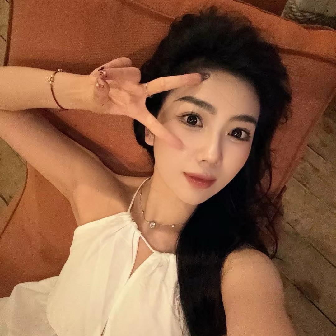 佳佳