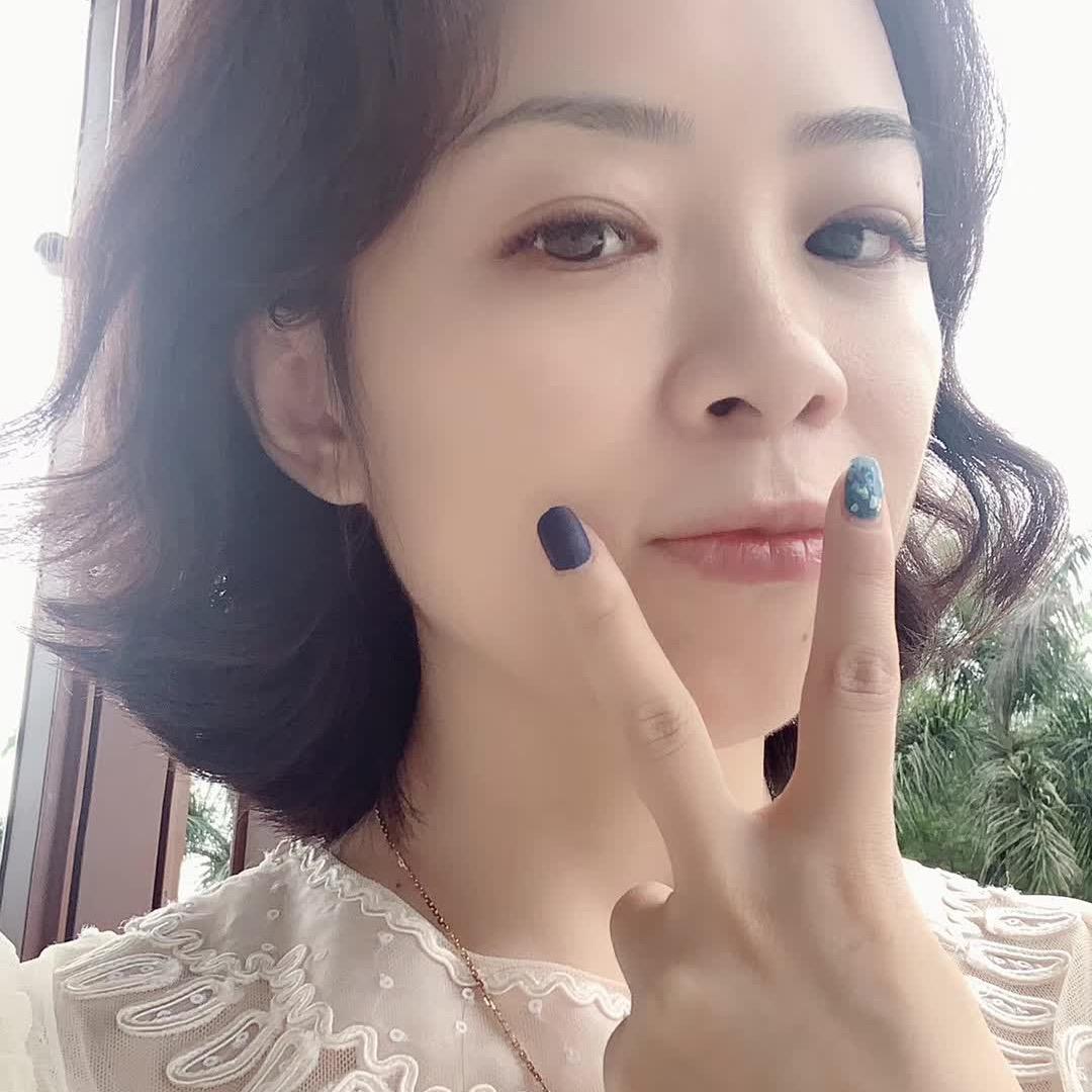 晨老板私服2号