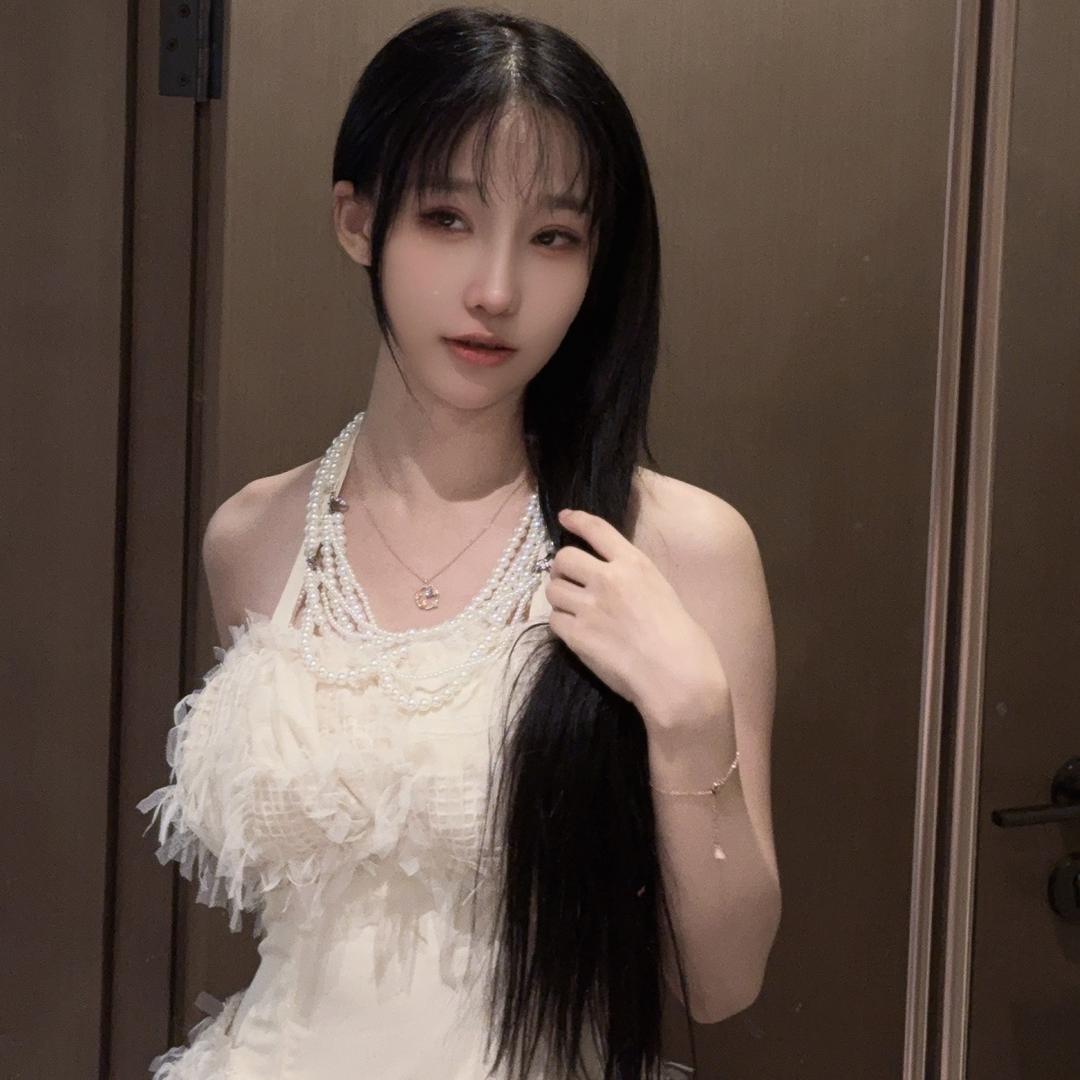 蠢欲小乖