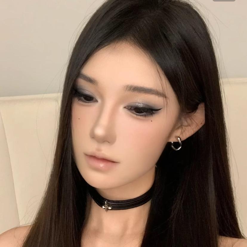 YY.🎀