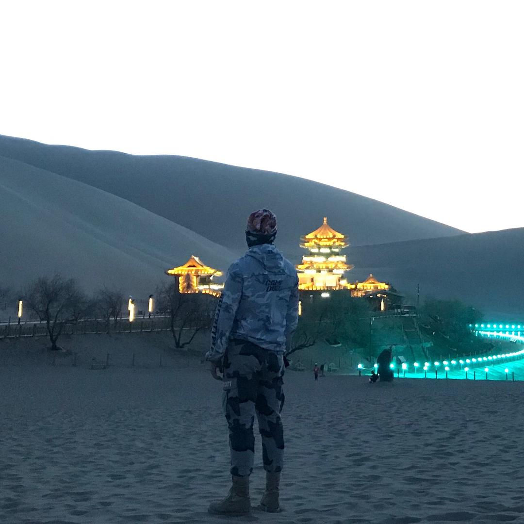 地山小吉📷
