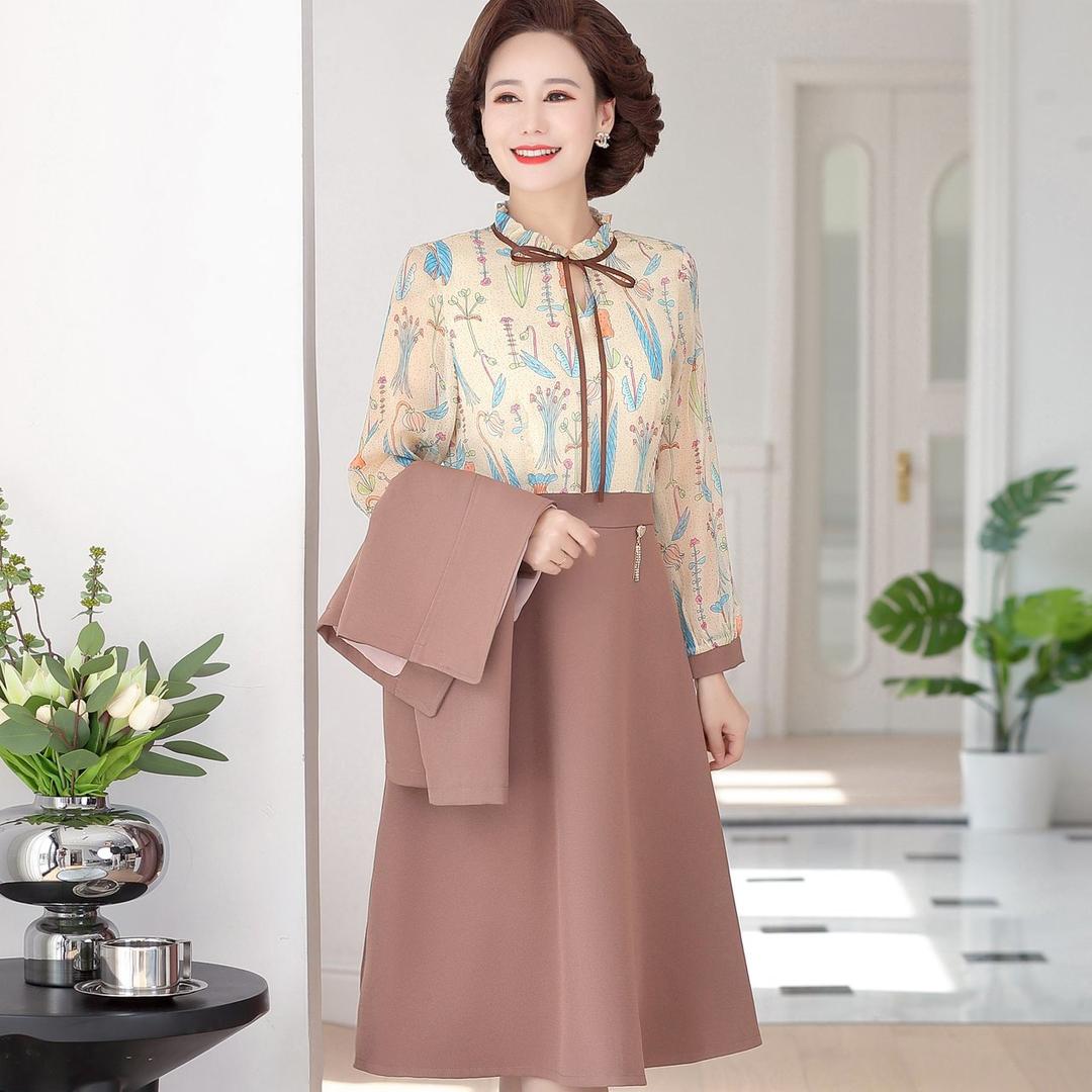 苏芝韵精品女装