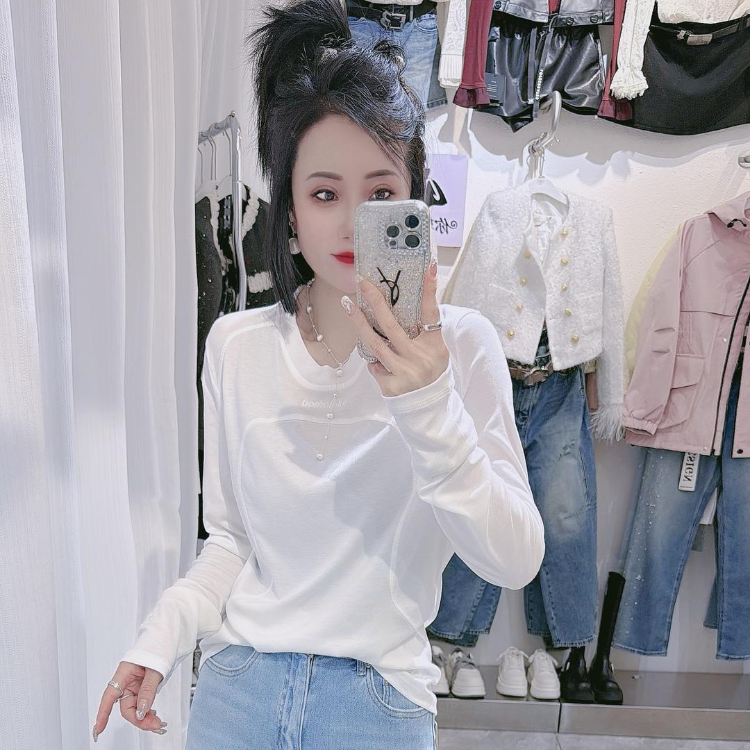 你好漂亮服装穿搭