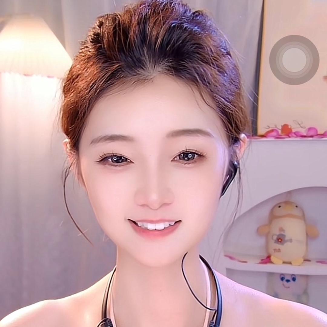 奈奈🌻⁵¹⁸（播小号）