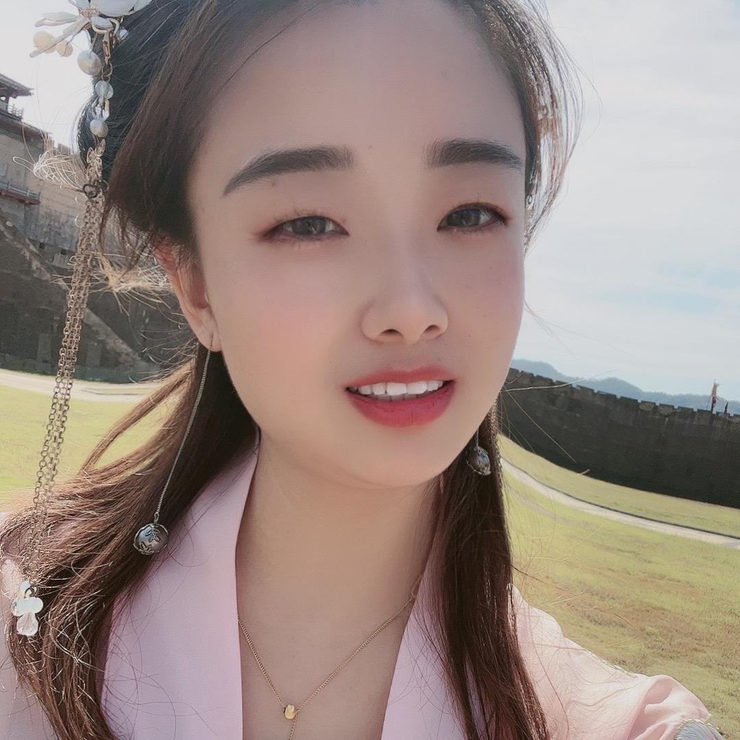 爱唱歌🎤的老板娘鑫姐