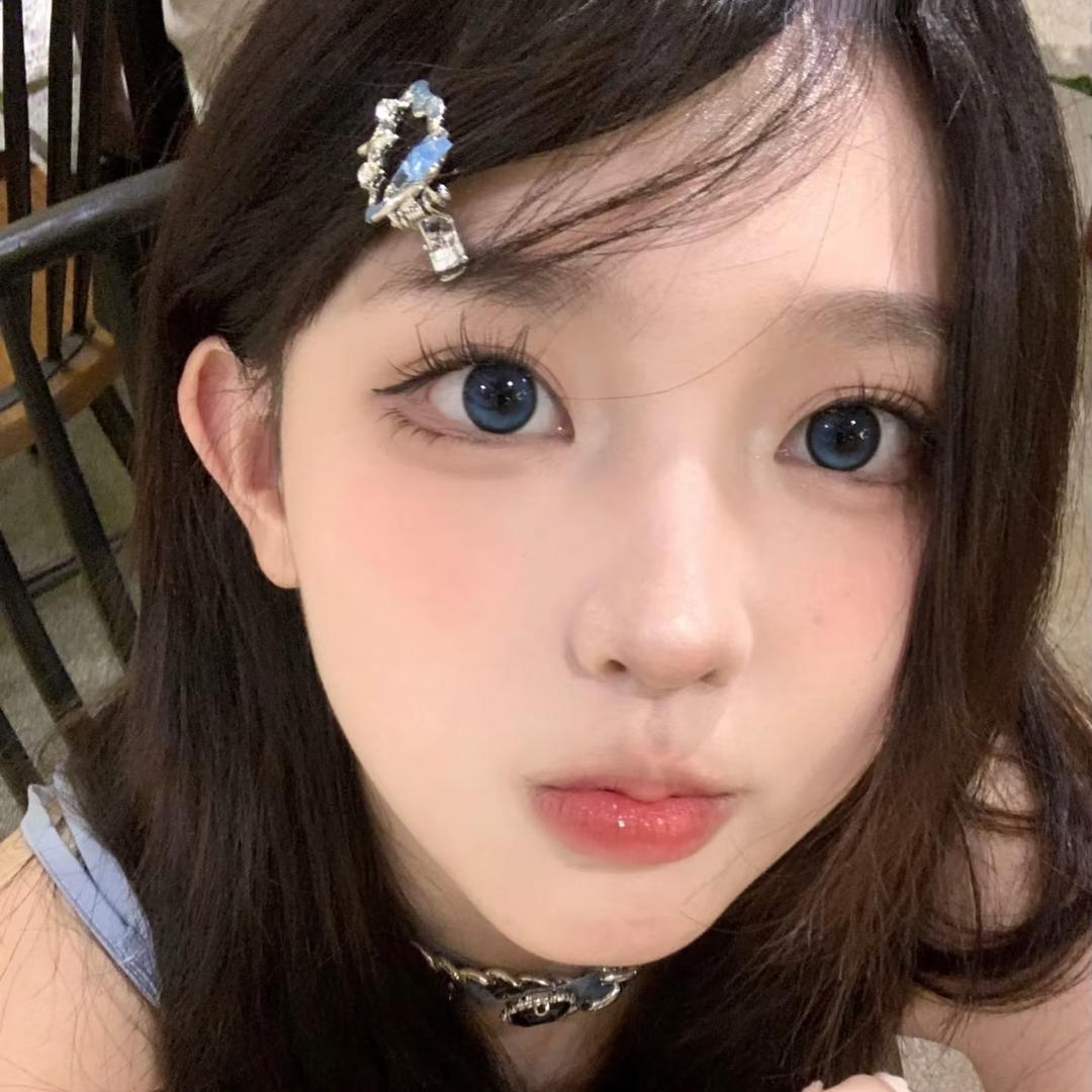 鹿七七