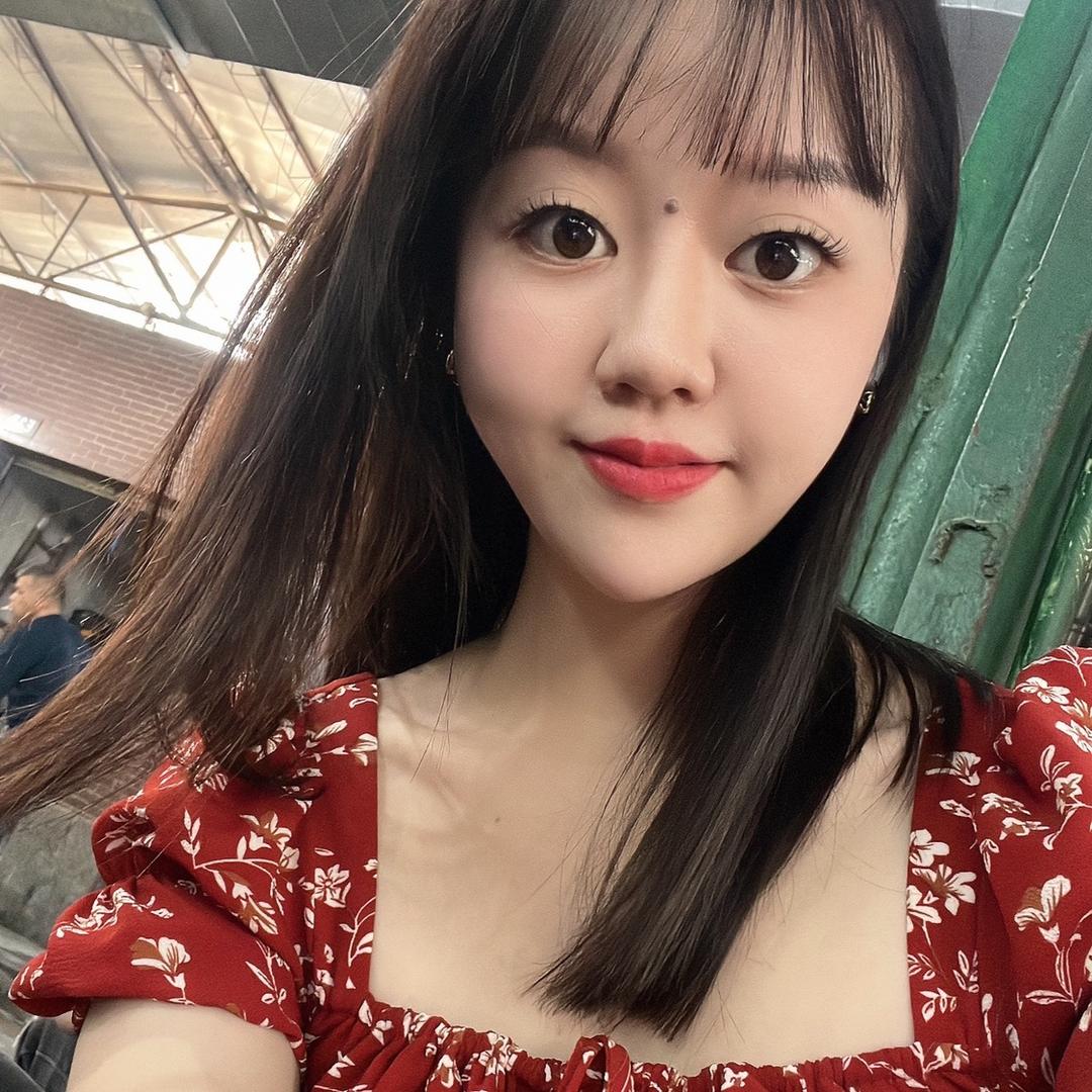 熊燕子翠语