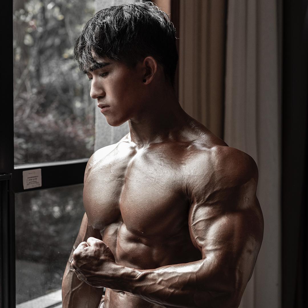 ⚡️黄昊备赛不偷吃