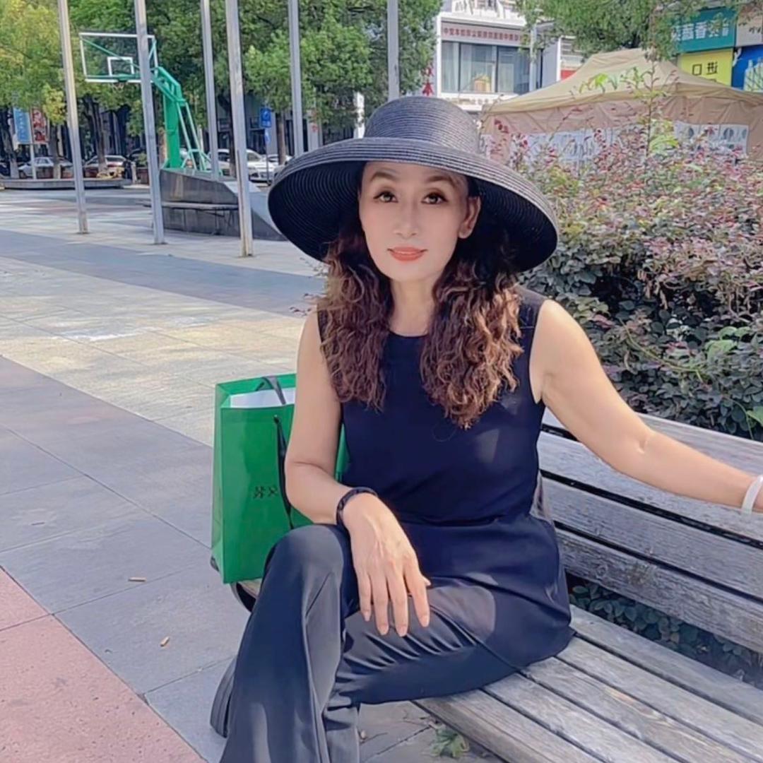 小美丽（71猪🐷）