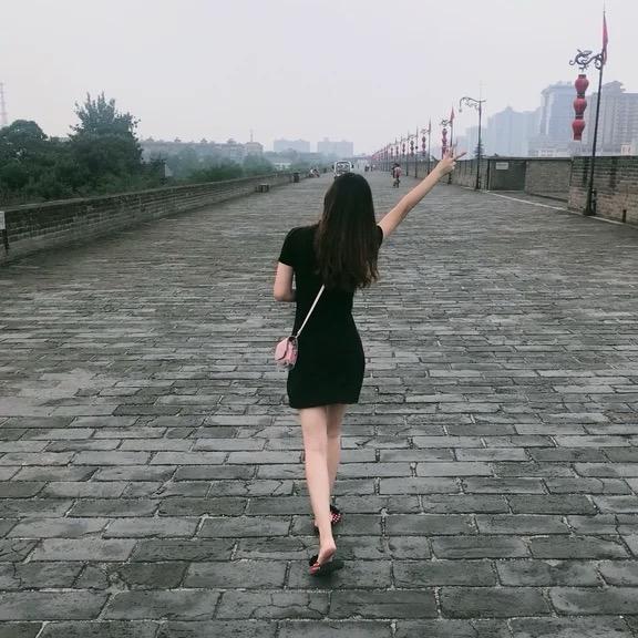 瑞