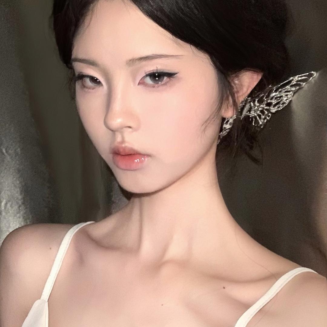 怜光满