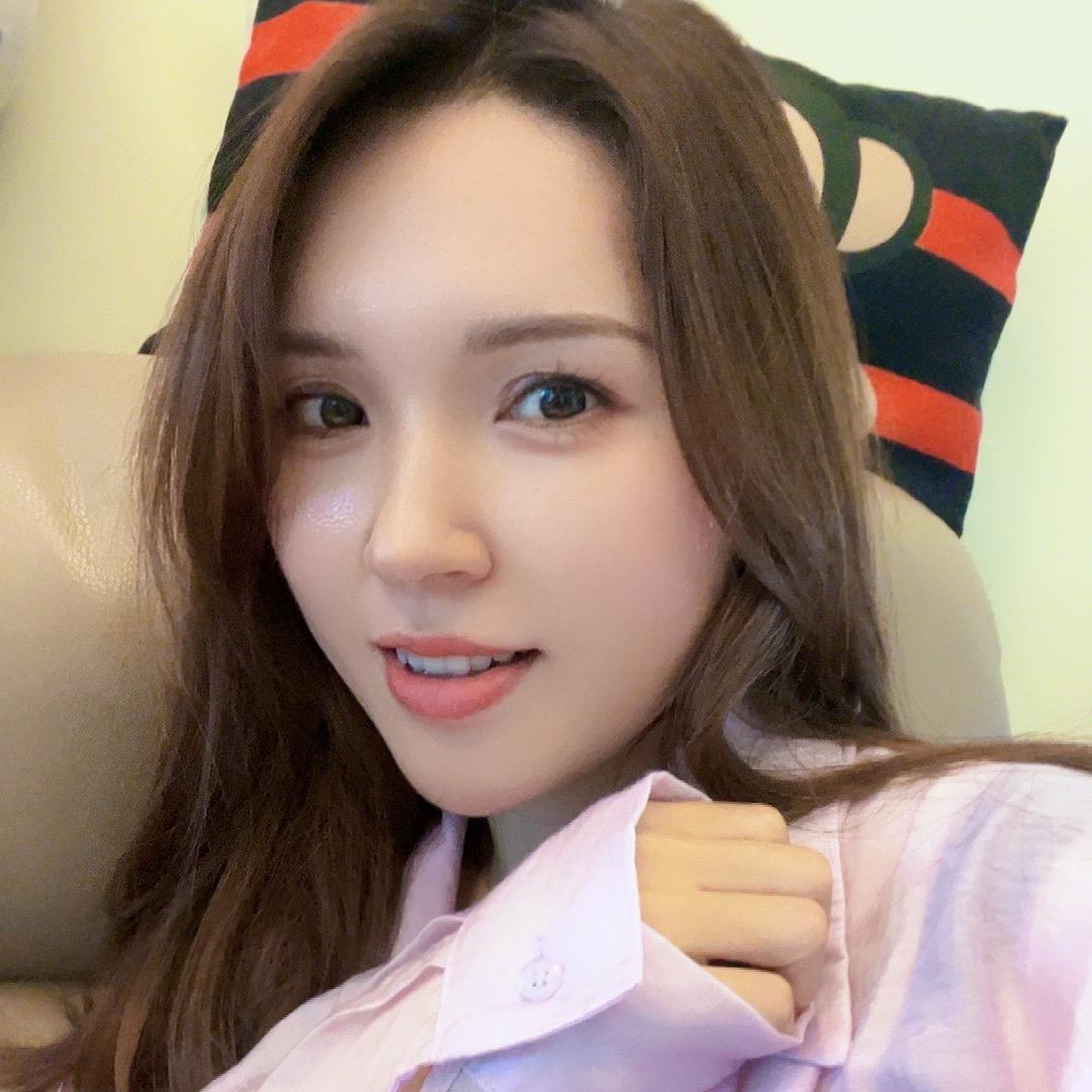 香港叶子☘️小豆丁妈妈