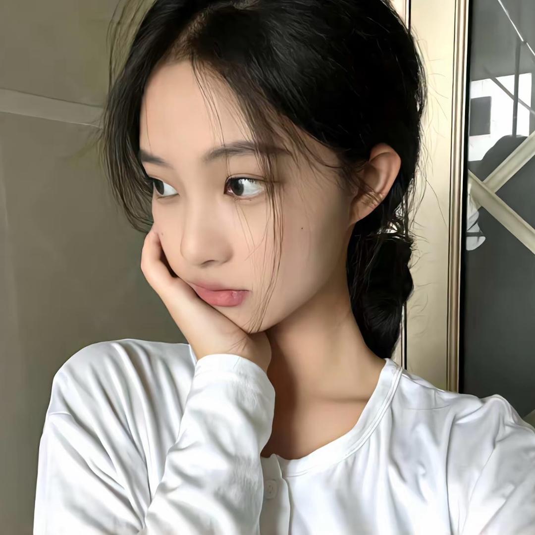 超雄抑郁症凌晨三点狂踹公厕门