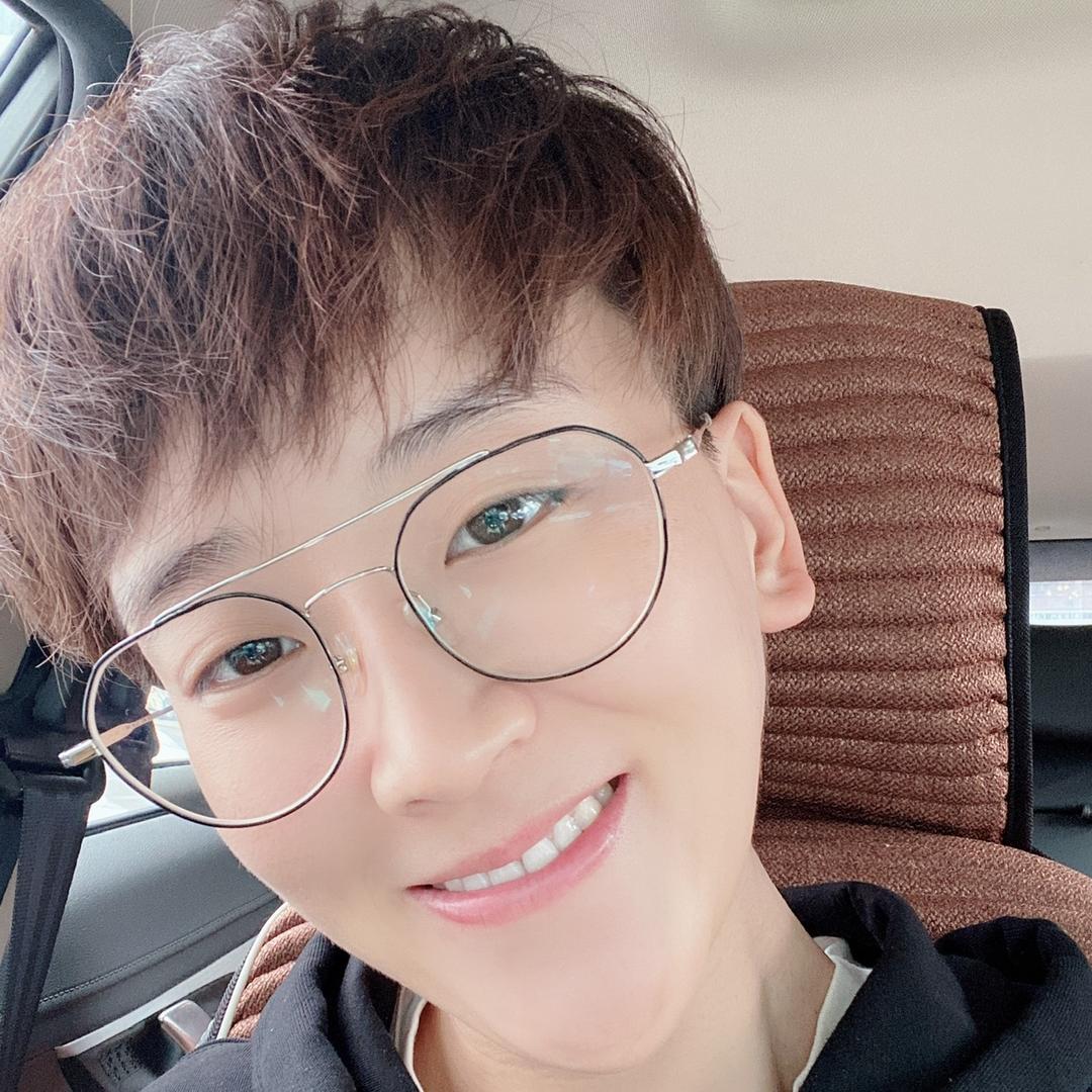 是爱莎的驴呀