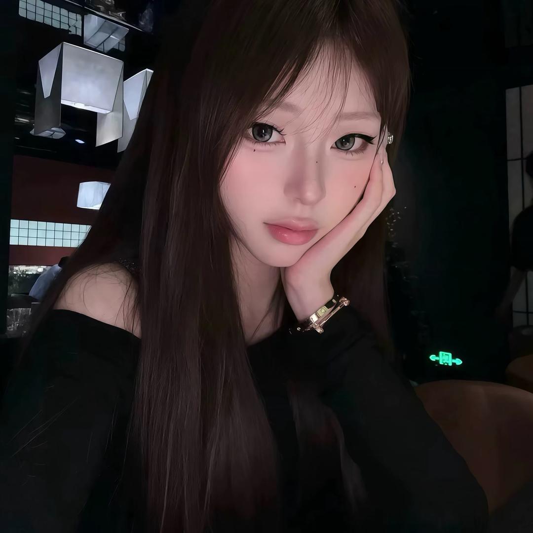 是个女的