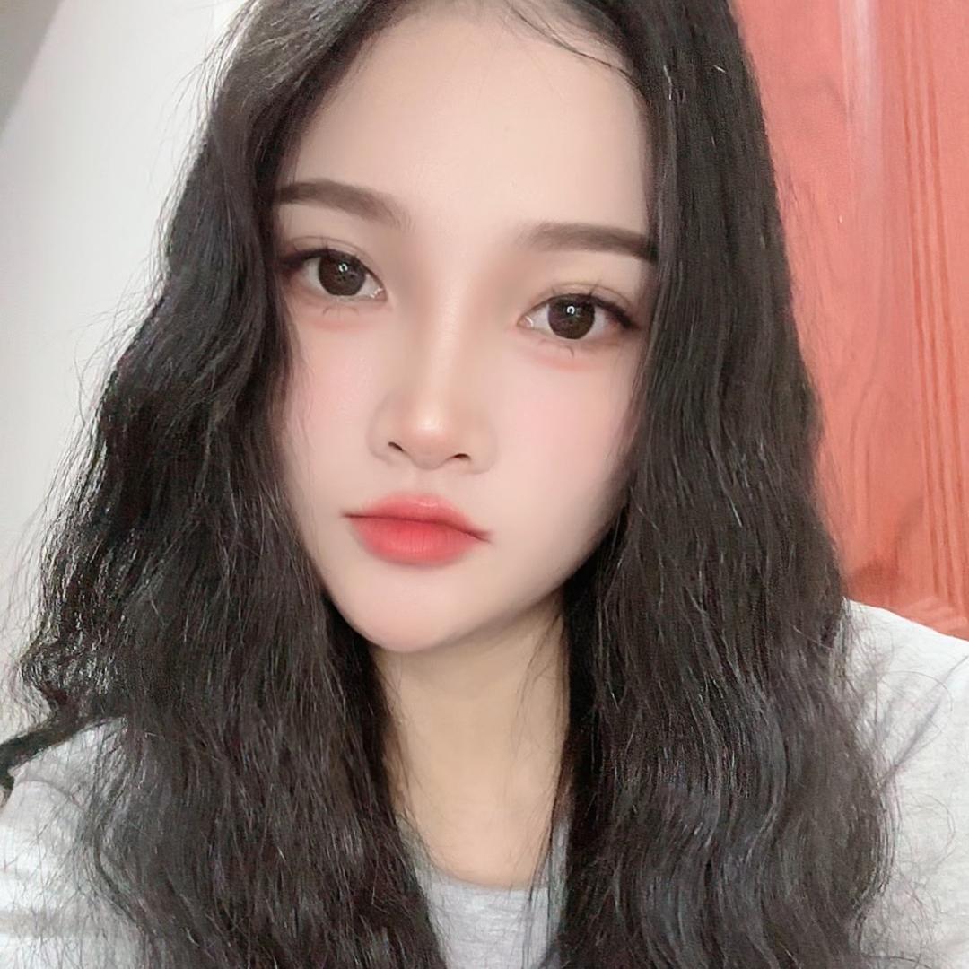 女王云